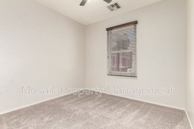 Building Photo - 1328 S Sabino Dr