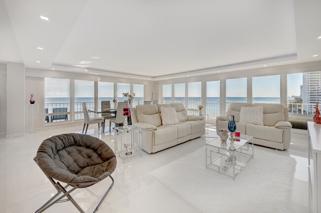 Building Photo - 4100 Galt Ocean Dr