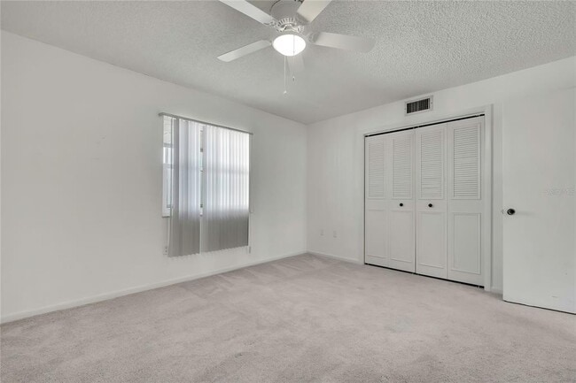 Building Photo - 4452 Garnet Dr