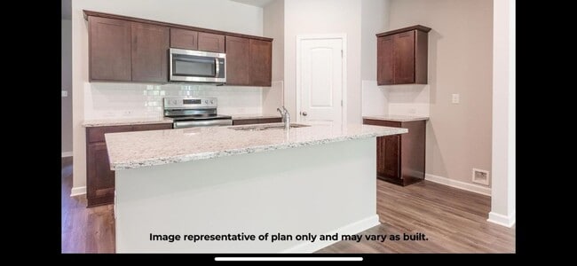 Building Photo - Spacious 4BR House in Slidell