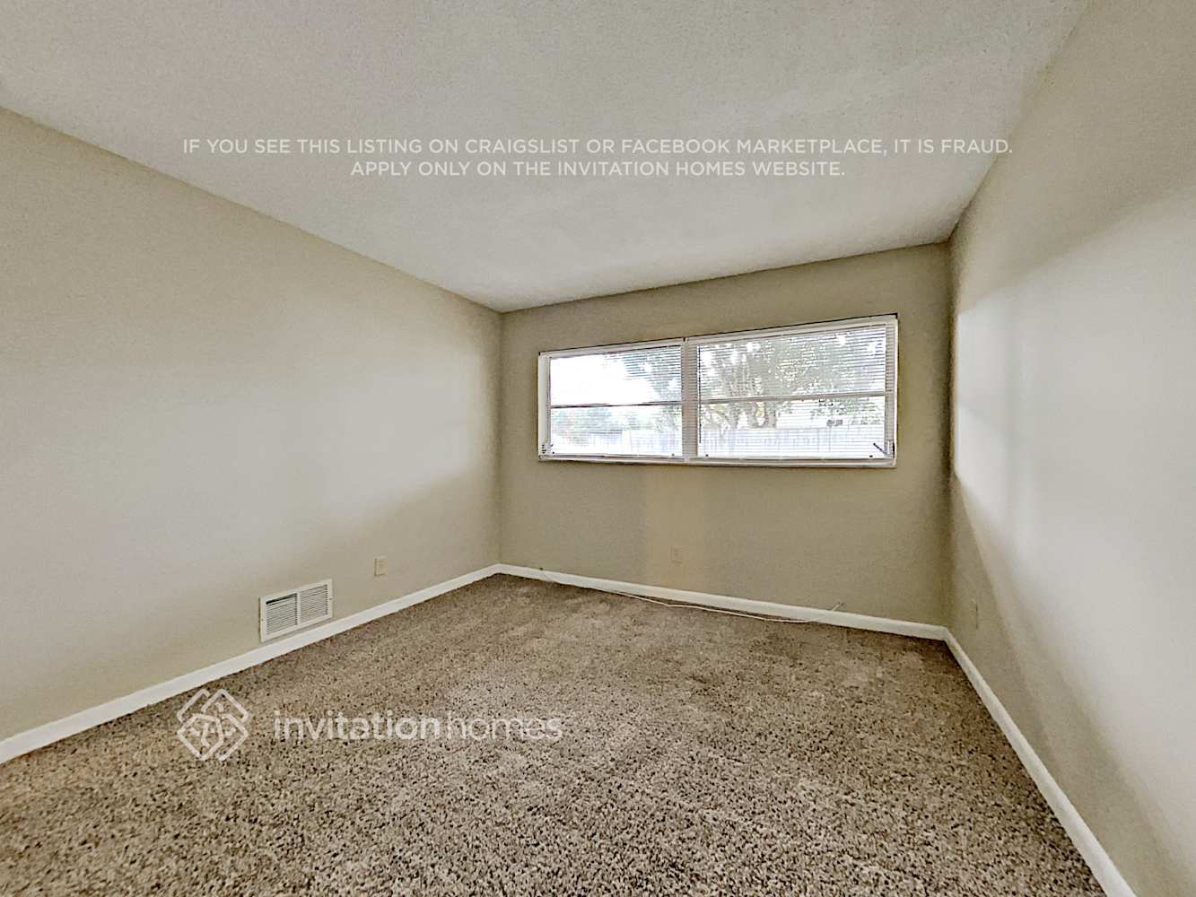 Building Photo - 2194 Lanai Ave