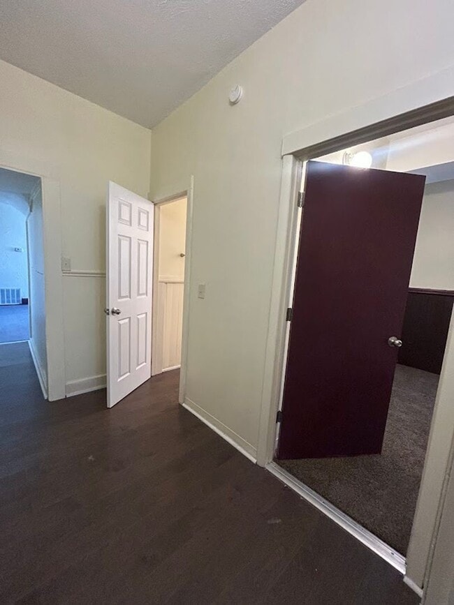 Building Photo - 111 Gage St