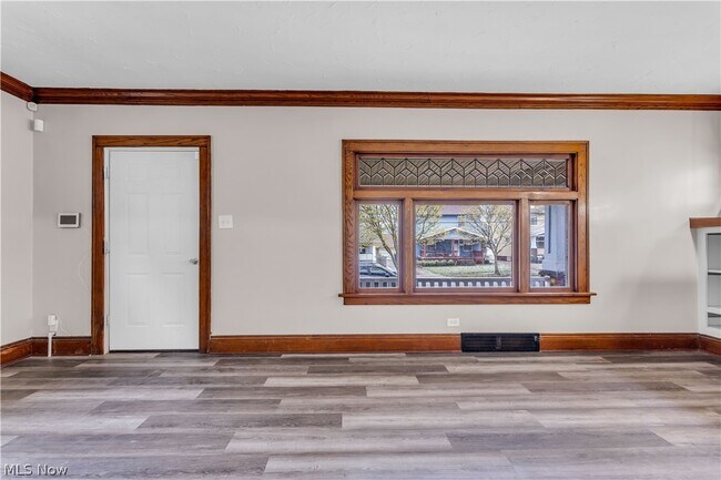 Building Photo - 4318 W 50th St