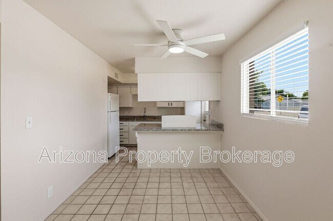 Building Photo - 2323 S College Ave