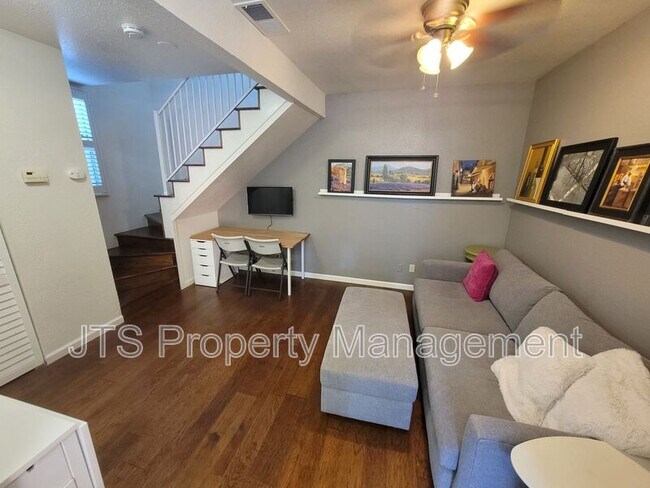 Building Photo - 1717 H St