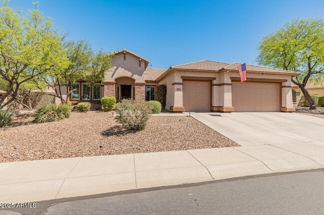 Building Photo - 2222 W Morse Ct