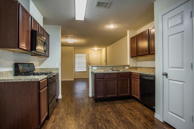 Building Photo - 21427 Palma Grove Way