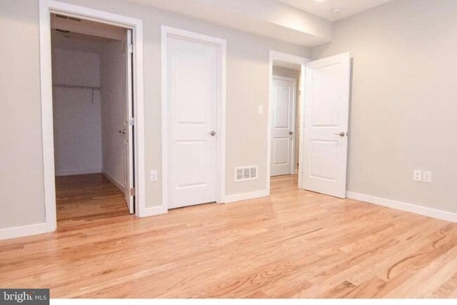 Building Photo - 1819 Ginnodo St