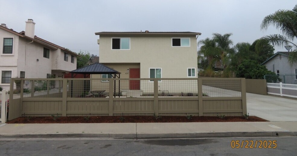Building Photo - 424 Richfield Ave