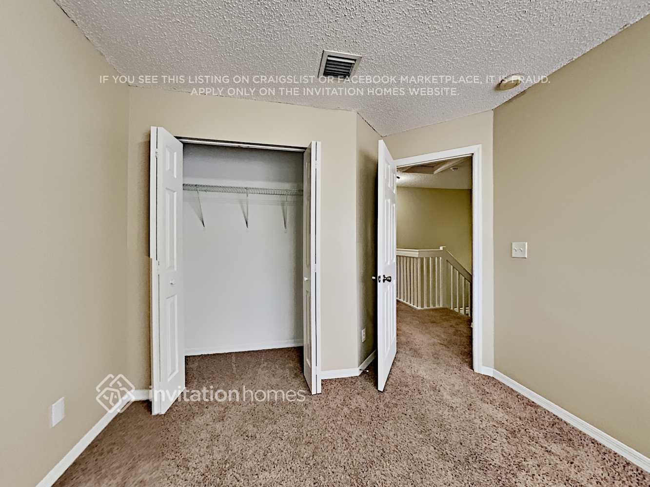 Building Photo - 861 NW 208th Dr