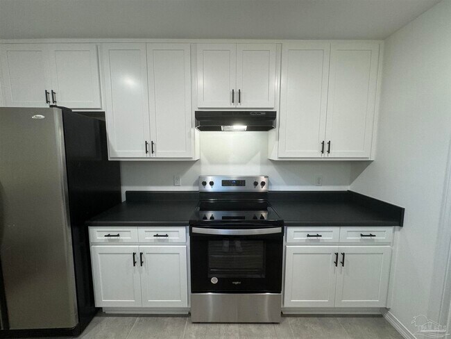 Building Photo - 5396 Spruce St