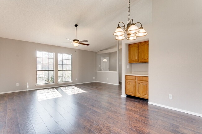 Building Photo - "Charming 3-Bedroom Retreat with 2 Full Baths in Rowlett – 1,894 Sq. Ft. of Comfort on Shipman St.!"