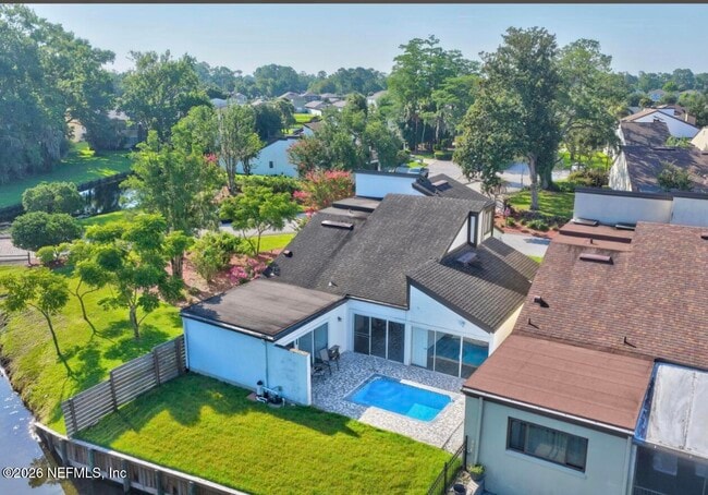 Building Photo - 7812 Linkside Dr
