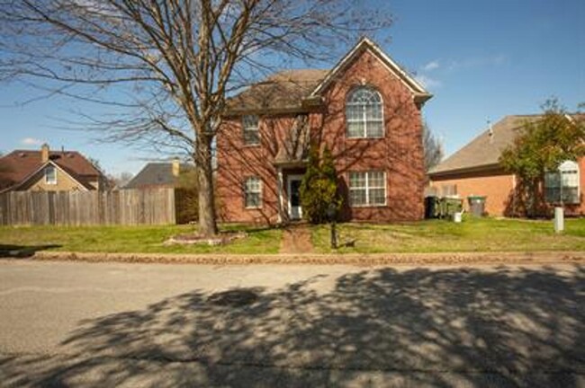 Primary Photo - Beautiful 3-Bedroom Home in Cordova-Modern...