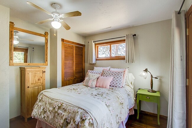 Building Photo - Peaceful 5 bdrm Mountain retreat in Woodla...