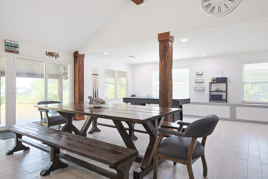 Building Photo - 9884 Cherokee Trail