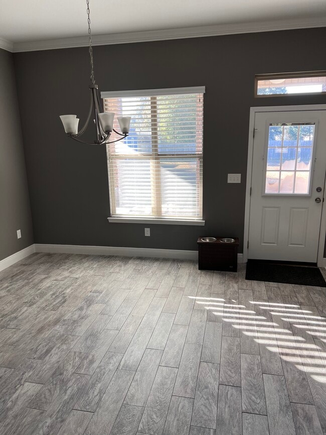 Building Photo - 8283 Calle Mio