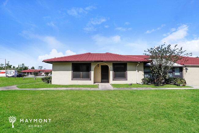 Primary Photo - Charming 2 Bedroom, 2 Bath Home