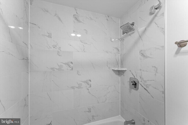Building Photo - 3701 S George Mason Dr