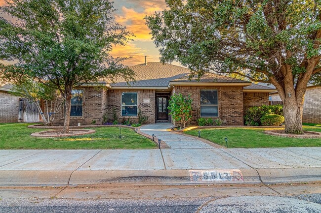 Primary Photo - 5513 Rio Grande Ave