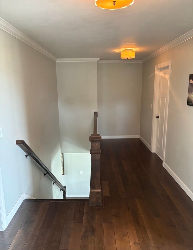 Building Photo - Craftsmen Ct Greenville