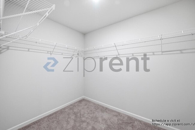 Building Photo - 1127 2nd St NW