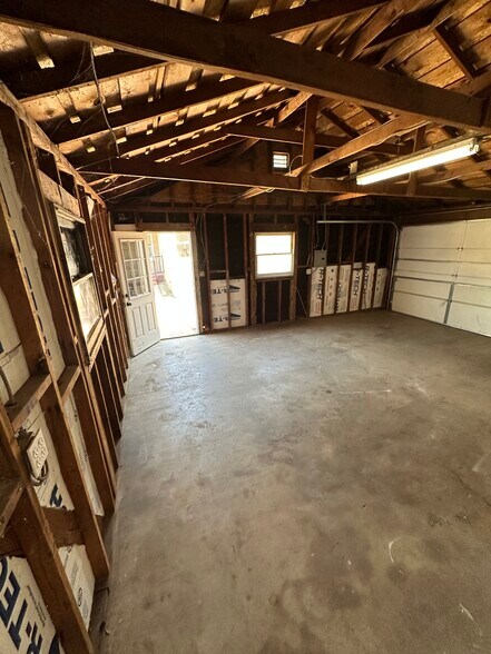Building Photo - 135 A St