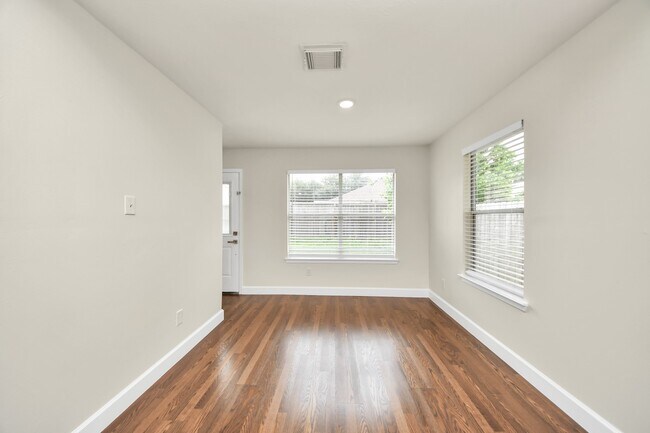 Building Photo - 18910 Bonners Park Cir