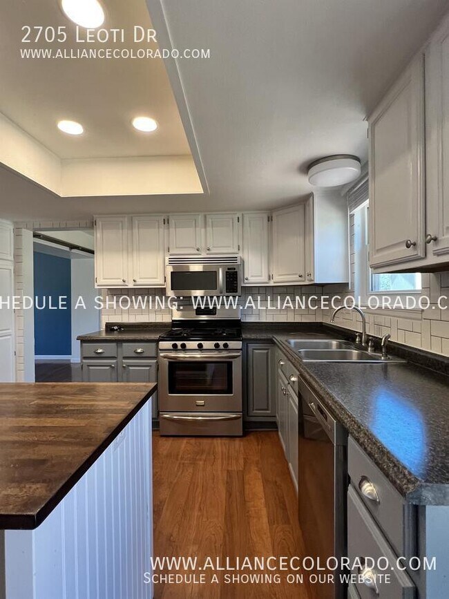 Building Photo - 2705 Leoti Dr