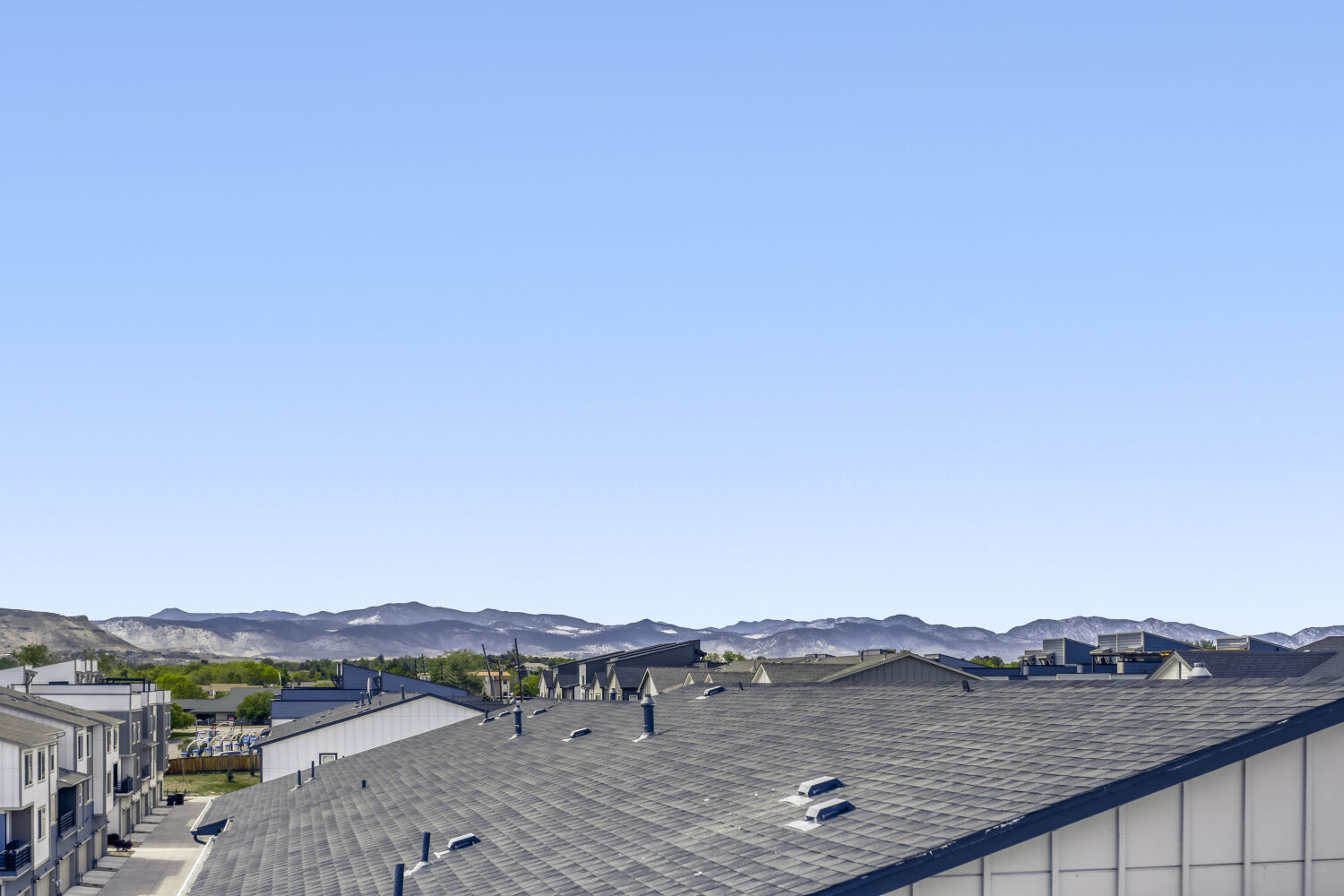 Building Photo - 12153 W 57th Ln