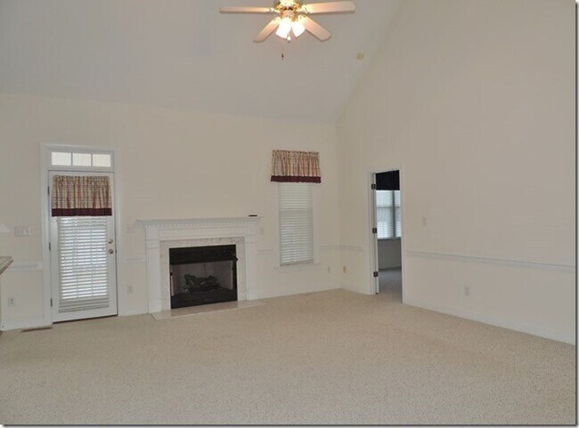 Building Photo - 4501 Chandler Dr N