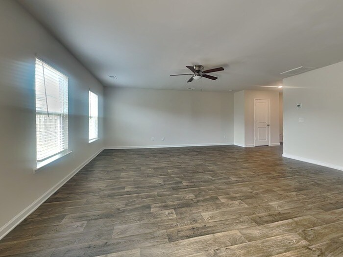 Building Photo - 51 Blue Fescue Way