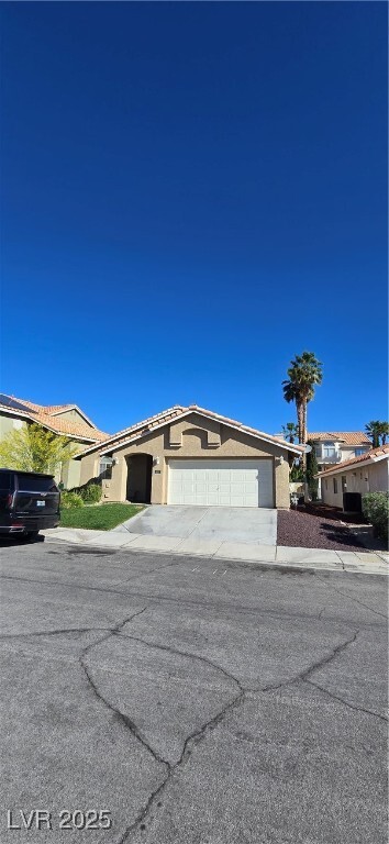 Building Photo - 2017 Scenic Sunrise Dr