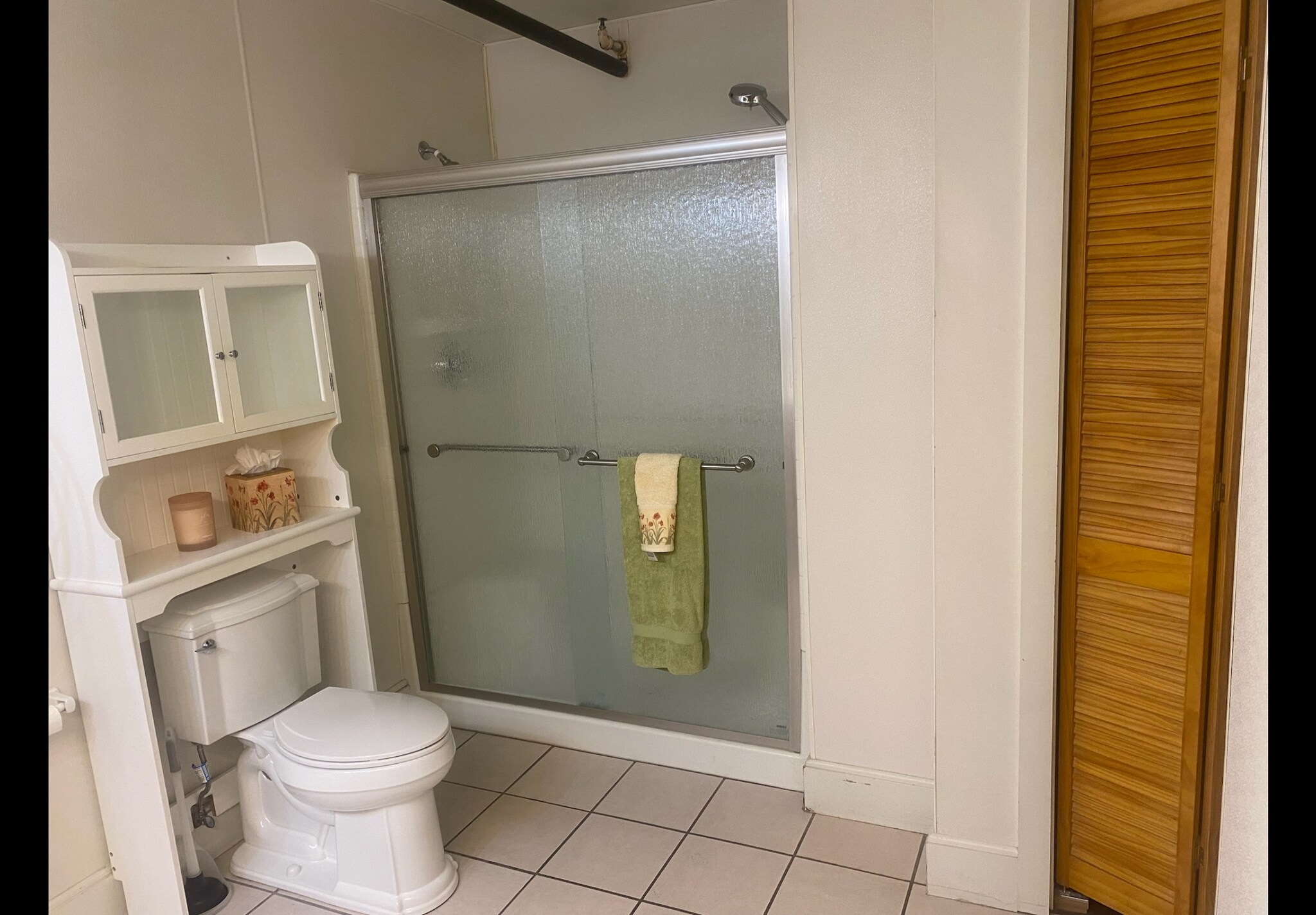 Bathroom - 201 Lamkin St