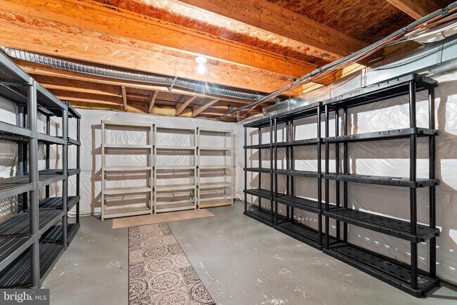 Building Photo - 10105 Cotter Ct