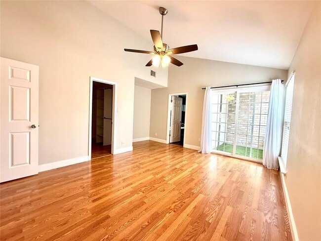 Building Photo - 12625 Memorial Dr