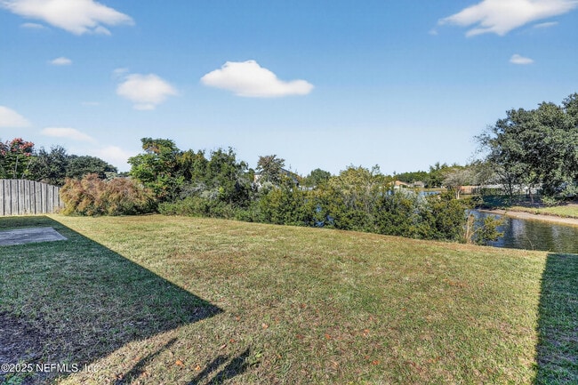 Building Photo - 9205 Redtail Dr