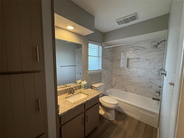 Building Photo - 5912 Pleasant Hill Dr