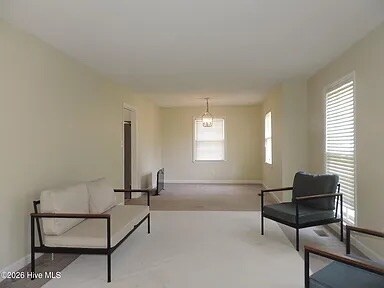 Building Photo - 209 Shoreline Dr