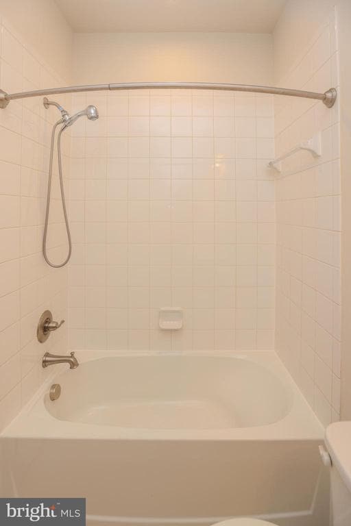 Building Photo - 1437 Strahorn Rd