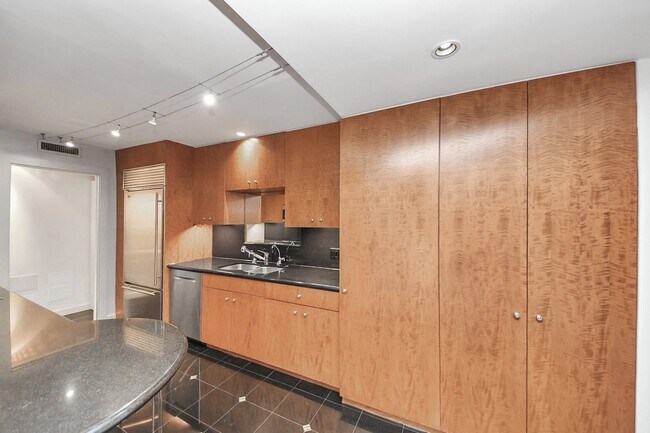 Building Photo - 5050 Ambassador Way