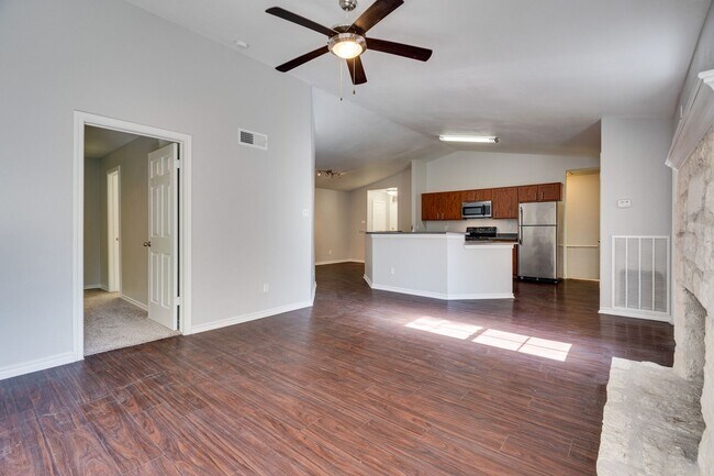 Building Photo - Natures Best Two Bedroom - 360 at 2222 - C...