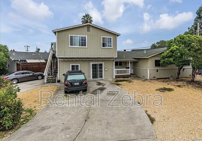 Building Photo - 343 Arlen Dr