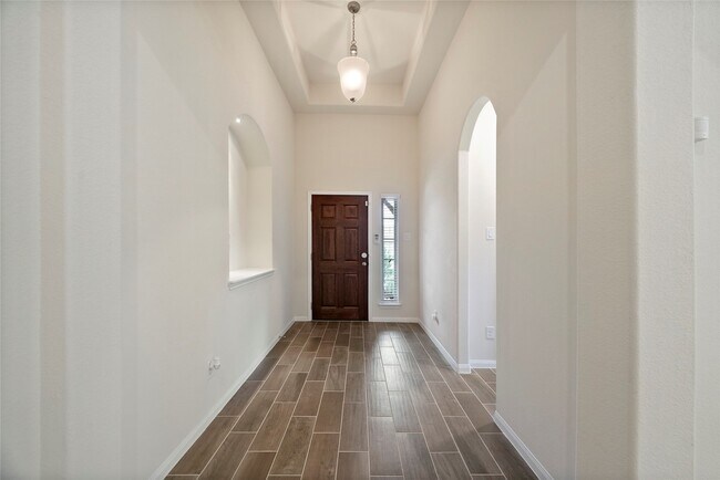 Building Photo - 1403 Holly Chase Dr