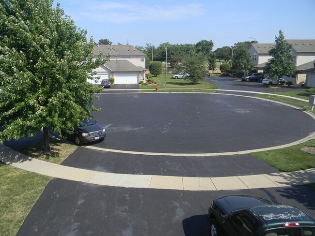 Building Photo - 7248 Bradford Ct