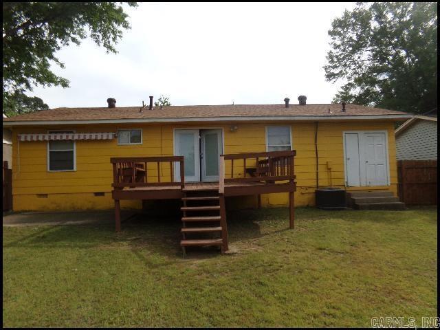 Building Photo - 26 Rosemoor Dr