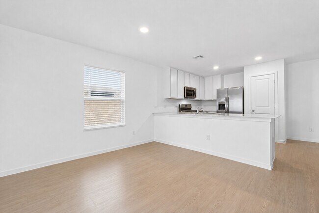 Building Photo - 10720 Ellerston Rd