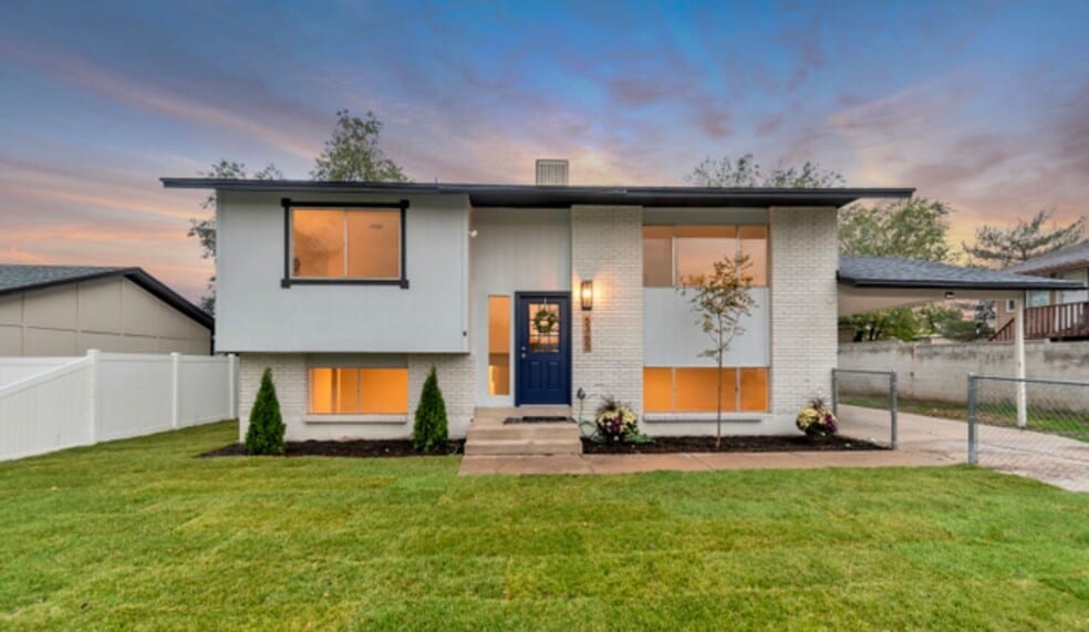 Building Photo - 5365 W 5200 S