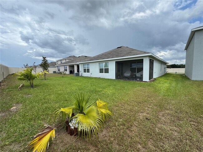 Building Photo - 9158 SW 45th Ter