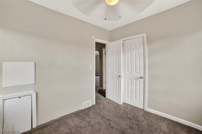 Building Photo - 17208 Lipton Ave